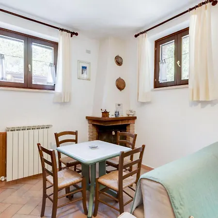 Holiday In With Swimming Pool Terrace Garden